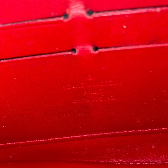 #149 LV Long Wallet Vernis - Picture 14 of 16